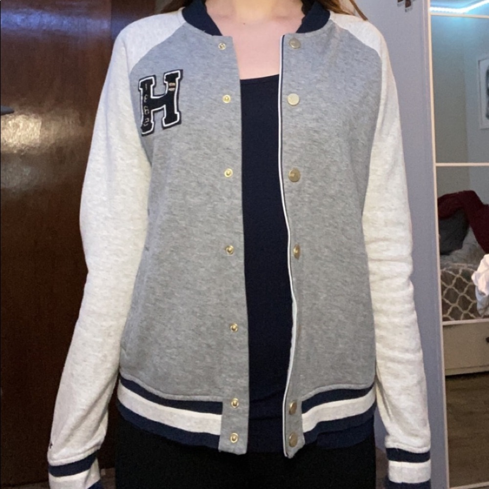 Tommy Hilfiger jacket! Almost perfect condition!